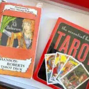 Hanson Roberts Tarot Deck with Small Red Book